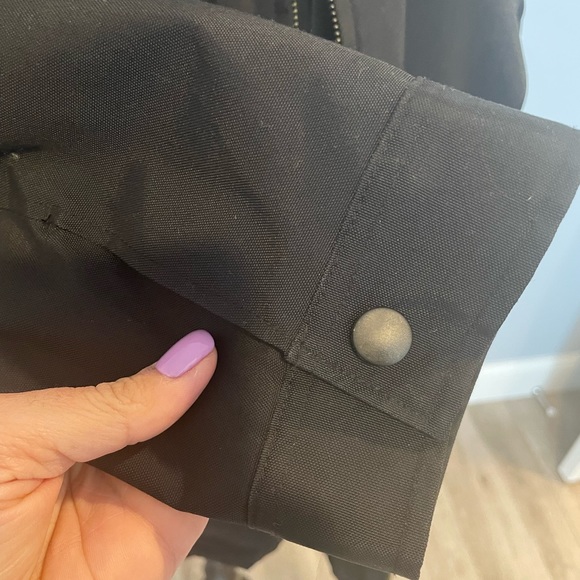 Men’s Gap Nylon Jacket- Deep Navy - Picture 7 of 15